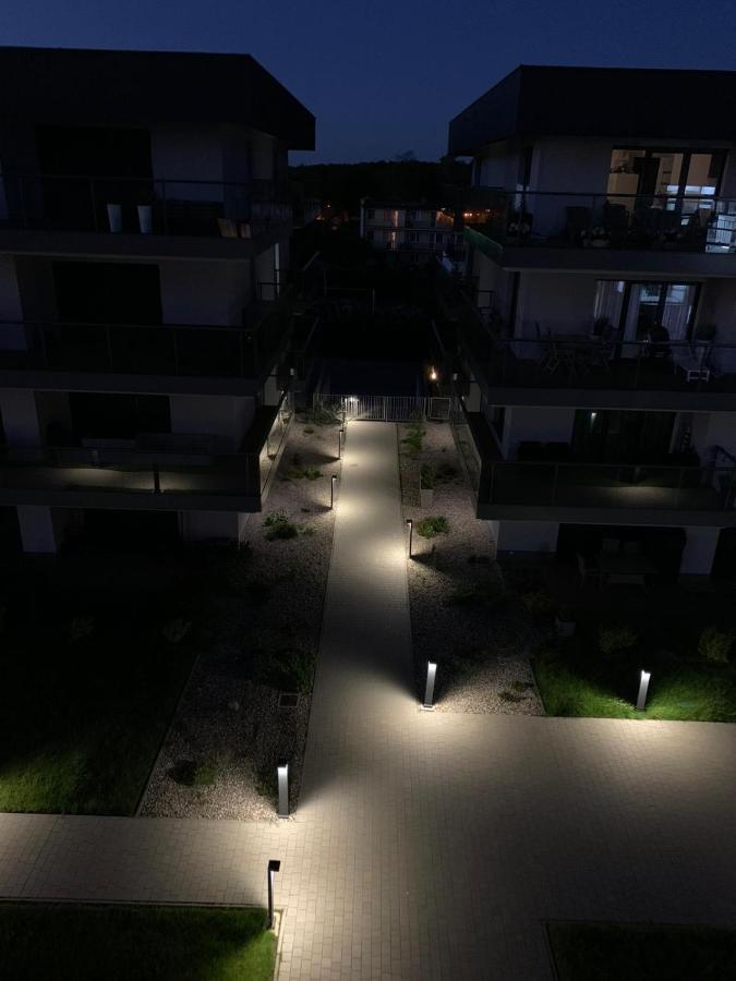 Apartamento Ive's Golden Gardenia Seaside Dziwnów Exterior foto